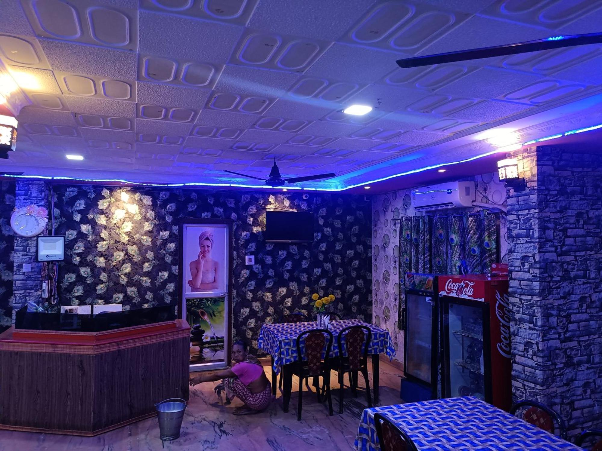 Hotel Sudakshina By Roh Silchar Exteriér fotografie