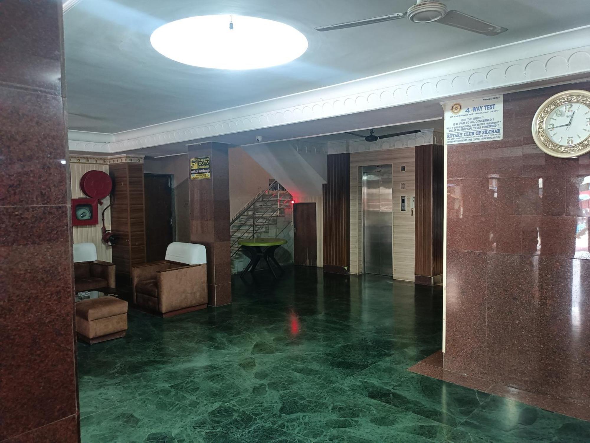 Hotel Sudakshina By Roh Silchar Exteriér fotografie