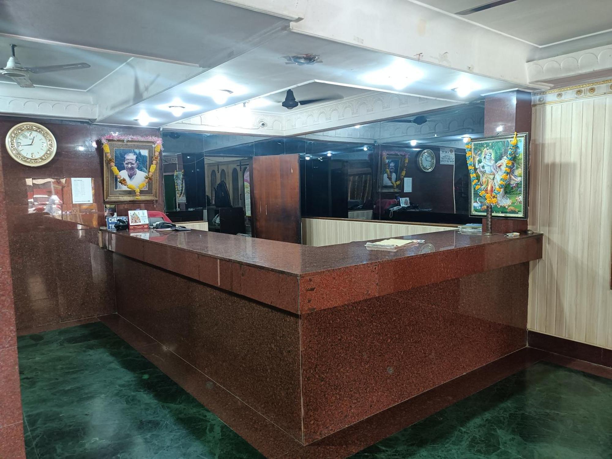 Hotel Sudakshina By Roh Silchar Exteriér fotografie