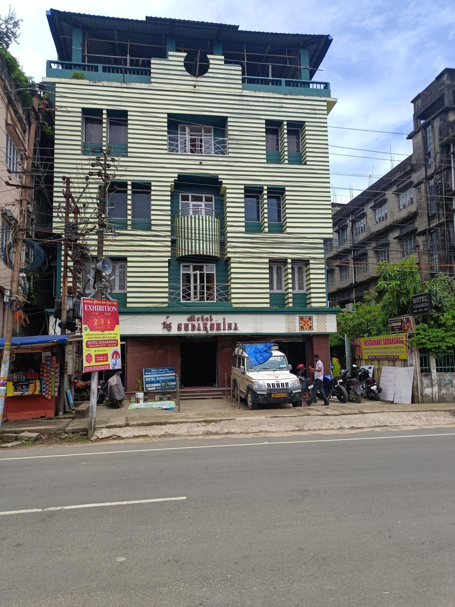 Hotel Sudakshina By Roh Silchar Exteriér fotografie