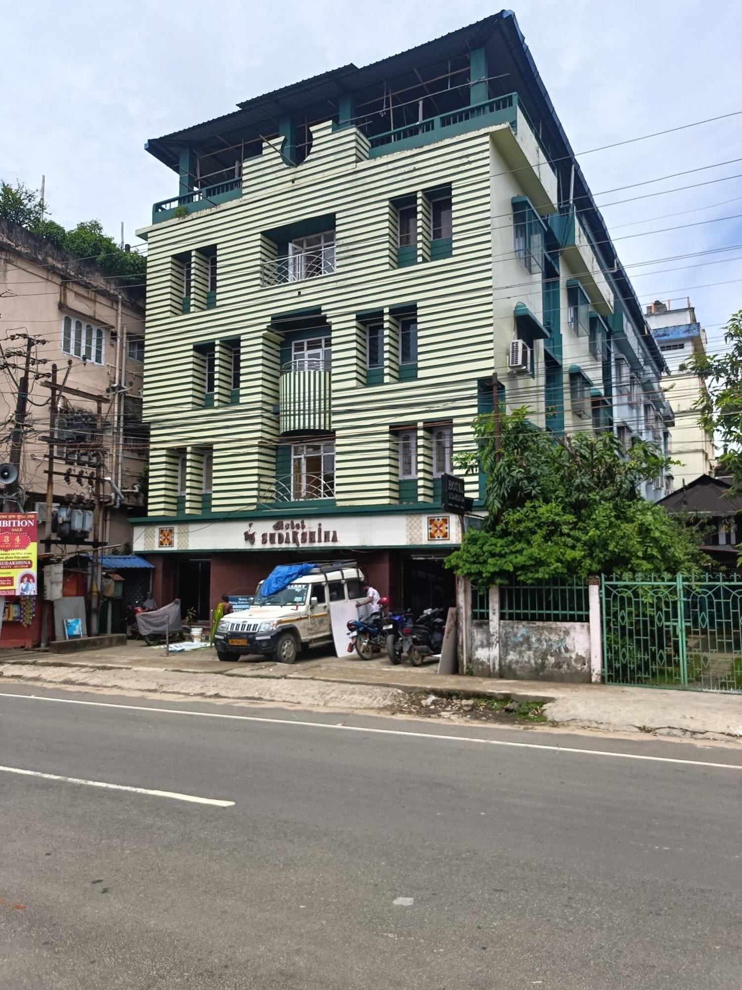 Hotel Sudakshina By Roh Silchar Exteriér fotografie