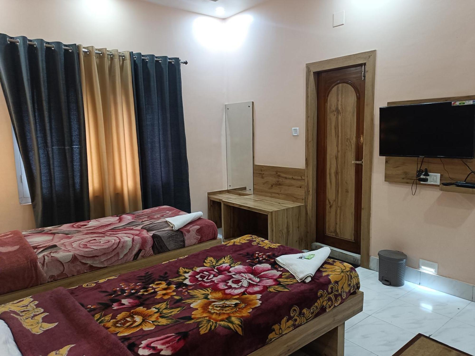 Hotel Sudakshina By Roh Silchar Exteriér fotografie