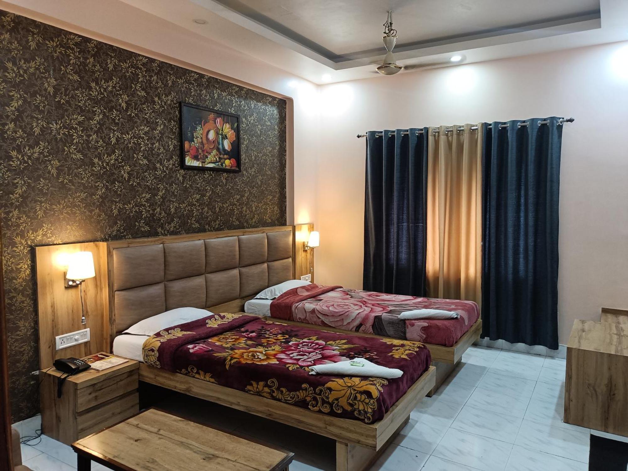 Hotel Sudakshina By Roh Silchar Exteriér fotografie